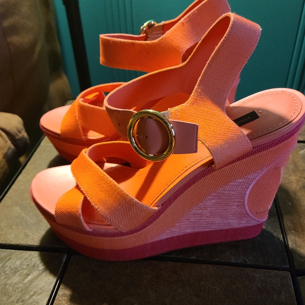 Louis vuitton orange pink sandels
